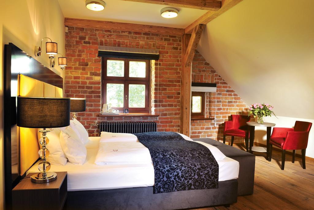 Zespol Palacowy Pacoltowo Na Wylacznosc Chambre photo