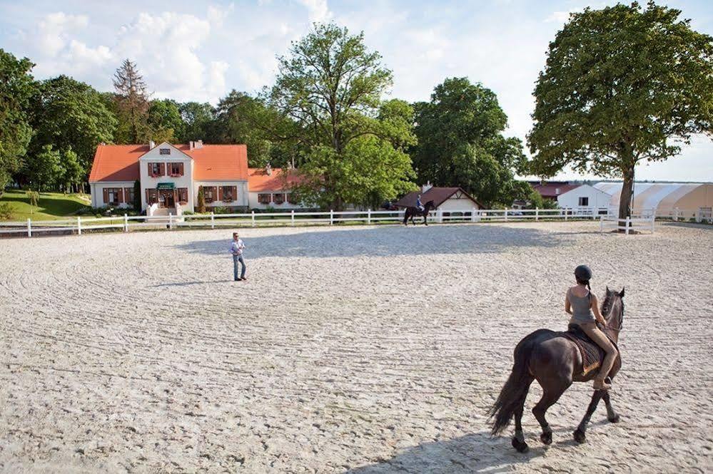 Zespol Palacowy Pacoltowo Na Wylacznosc Extérieur photo