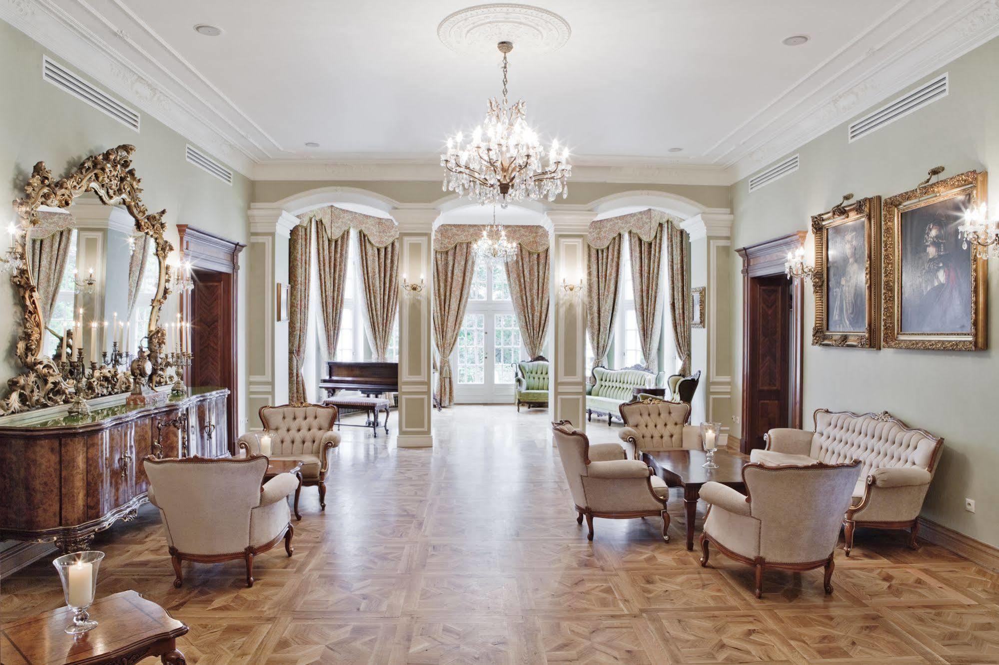 Zespol Palacowy Pacoltowo Na Wylacznosc Extérieur photo